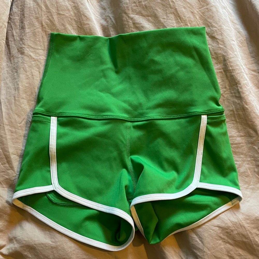 Free People Movement Shorts (P-1)